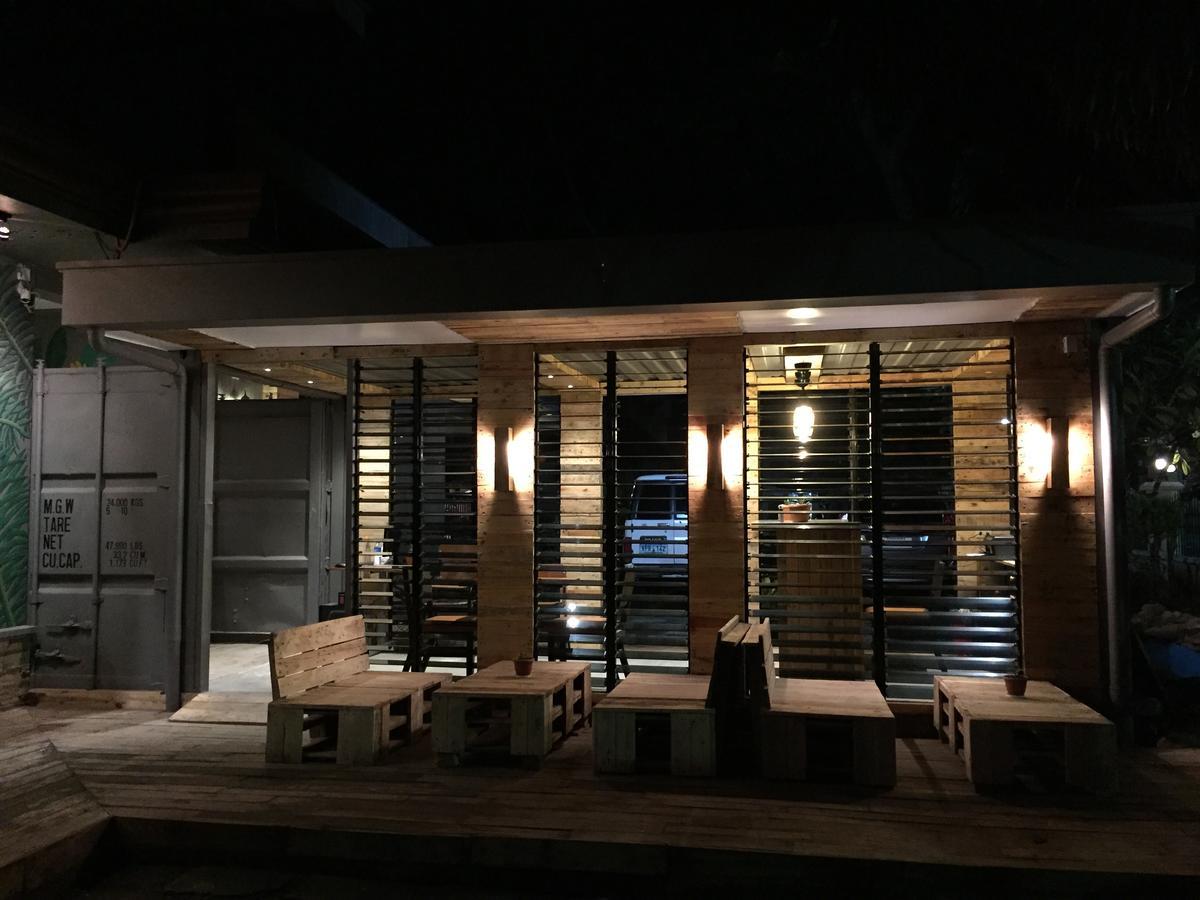Hostel Seven Cebu Zewnętrze zdjęcie